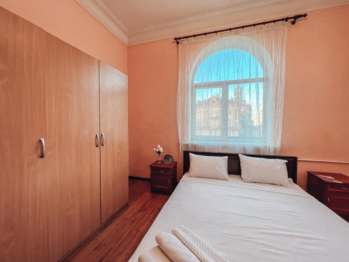 Apartments On Kreshchatik 17 كييف المظهر الخارجي الصورة